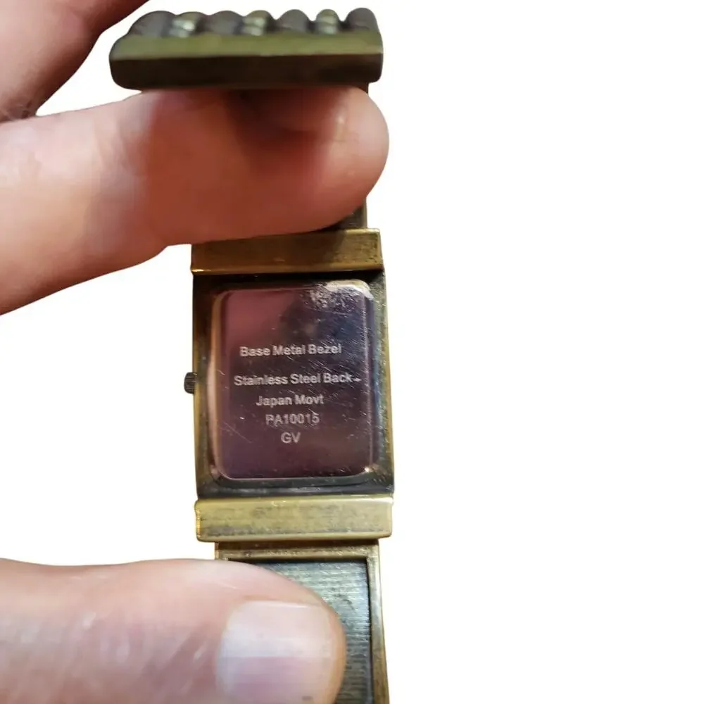 Unidentified‎ brand, needs a battery and a good cleanlng